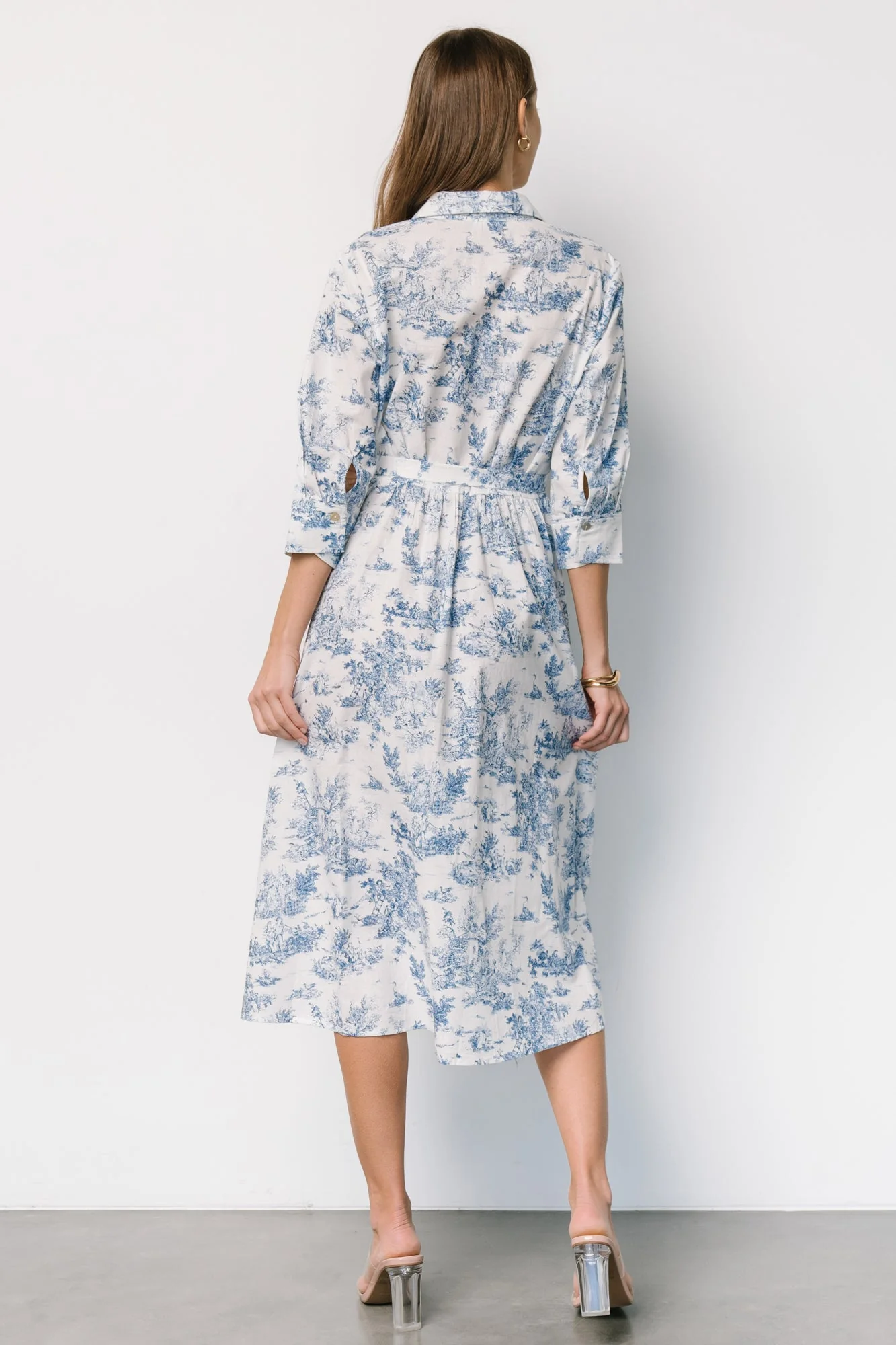 Chantelle Button Midi Dress | Off White + Blue Print - Vlounger