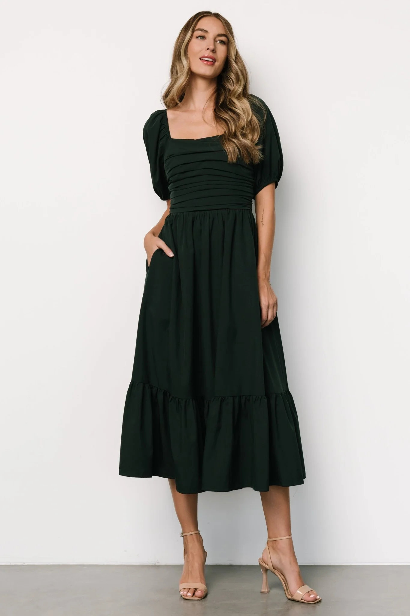 Andrea Pleated Midi Dress | Forest Green - Vlounger