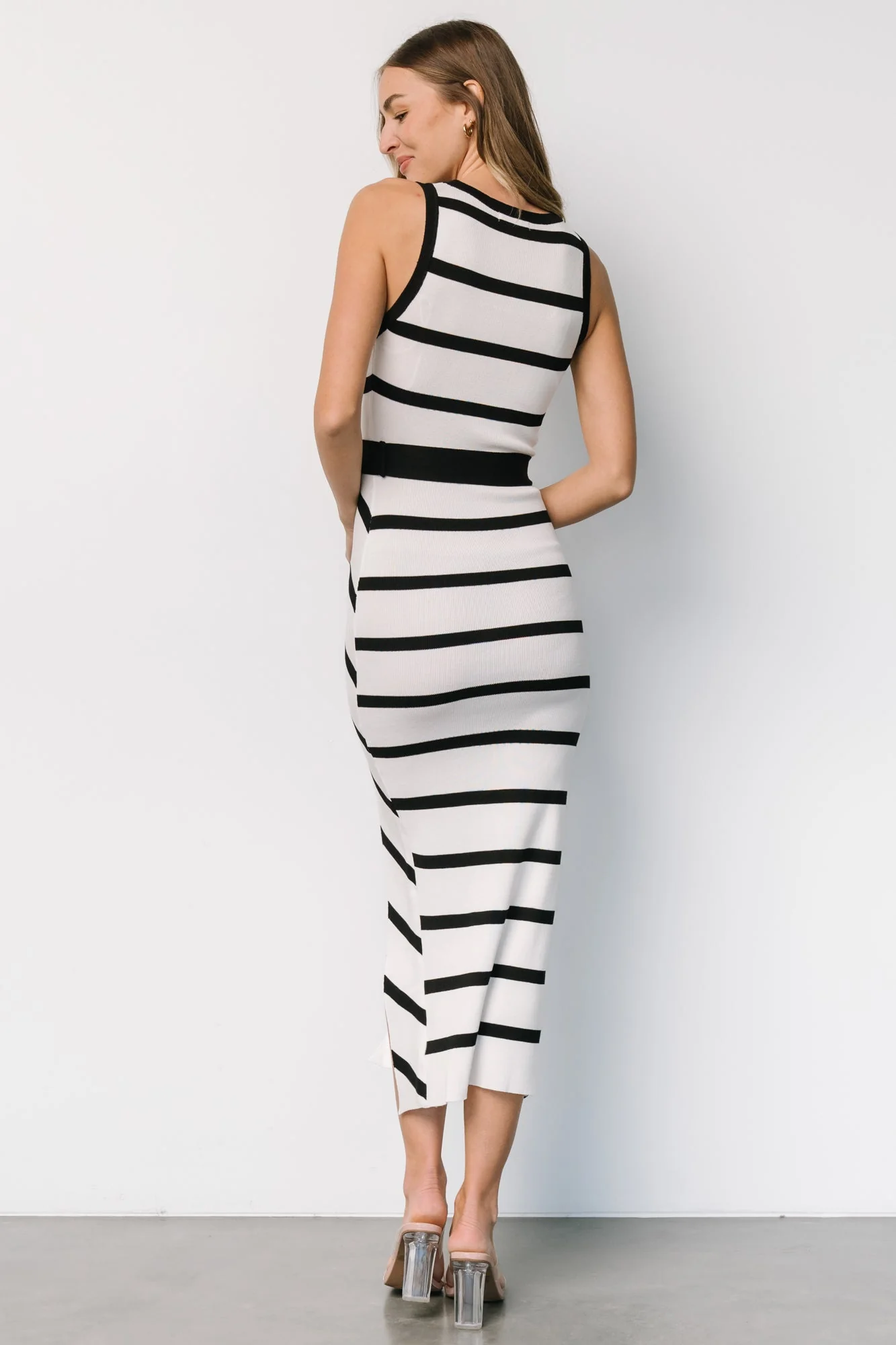 Chelsea Knit Dress | White + Black - Vlounger