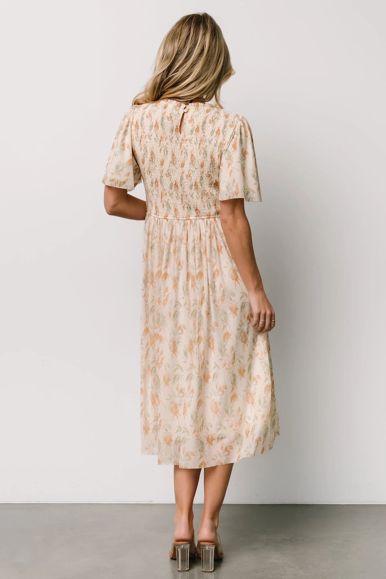 Bailey Smocked Midi Dress | Ivory + Golden Floral - Vlounger