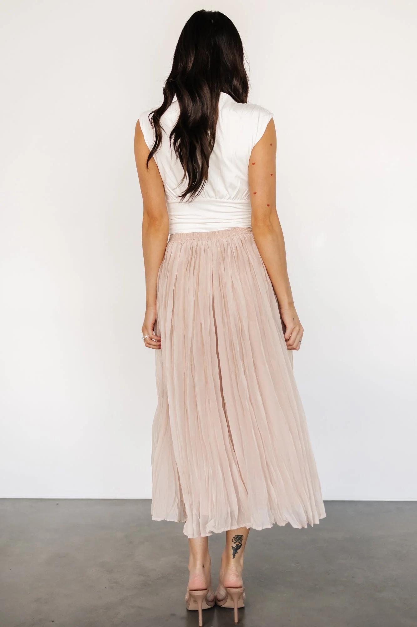 Cyra Midi Skirt | Natural - Vlounger