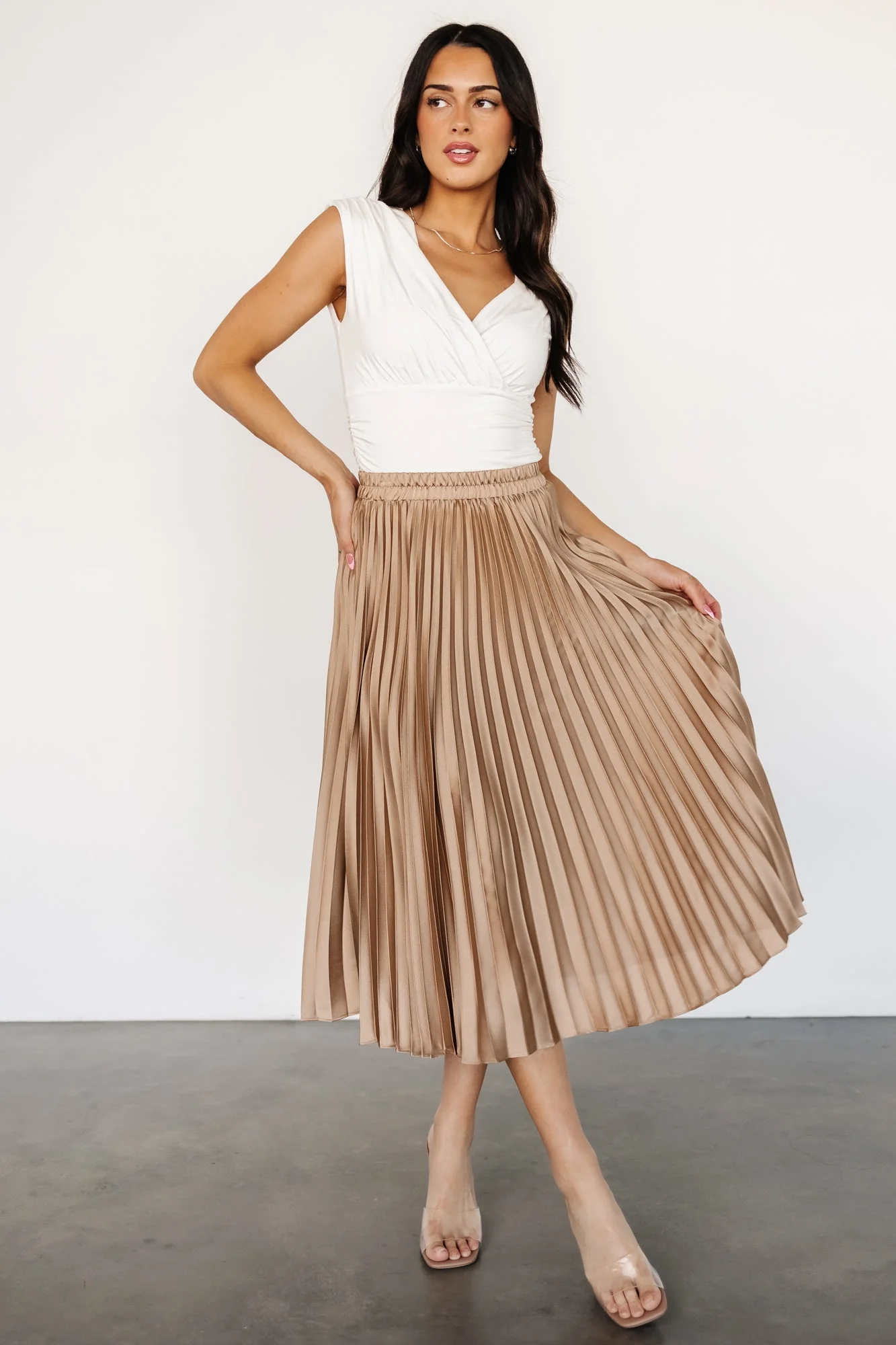 Demetria Pleated Midi Skirt | Light Bronze - Vlounger