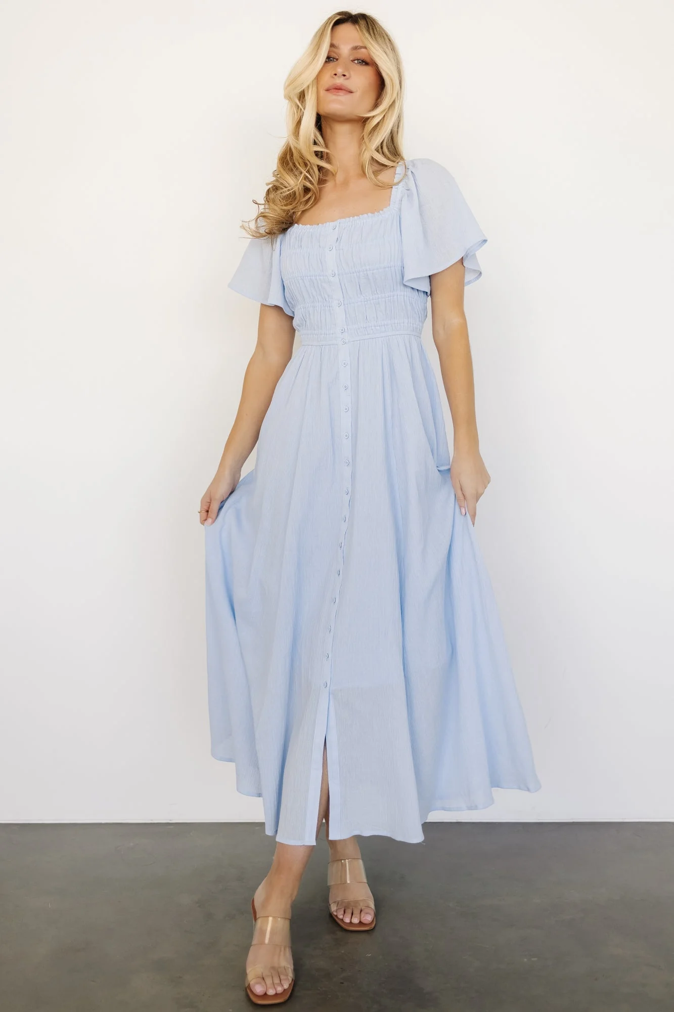 McKay Maxi Dress | Light Blue - Vlounger