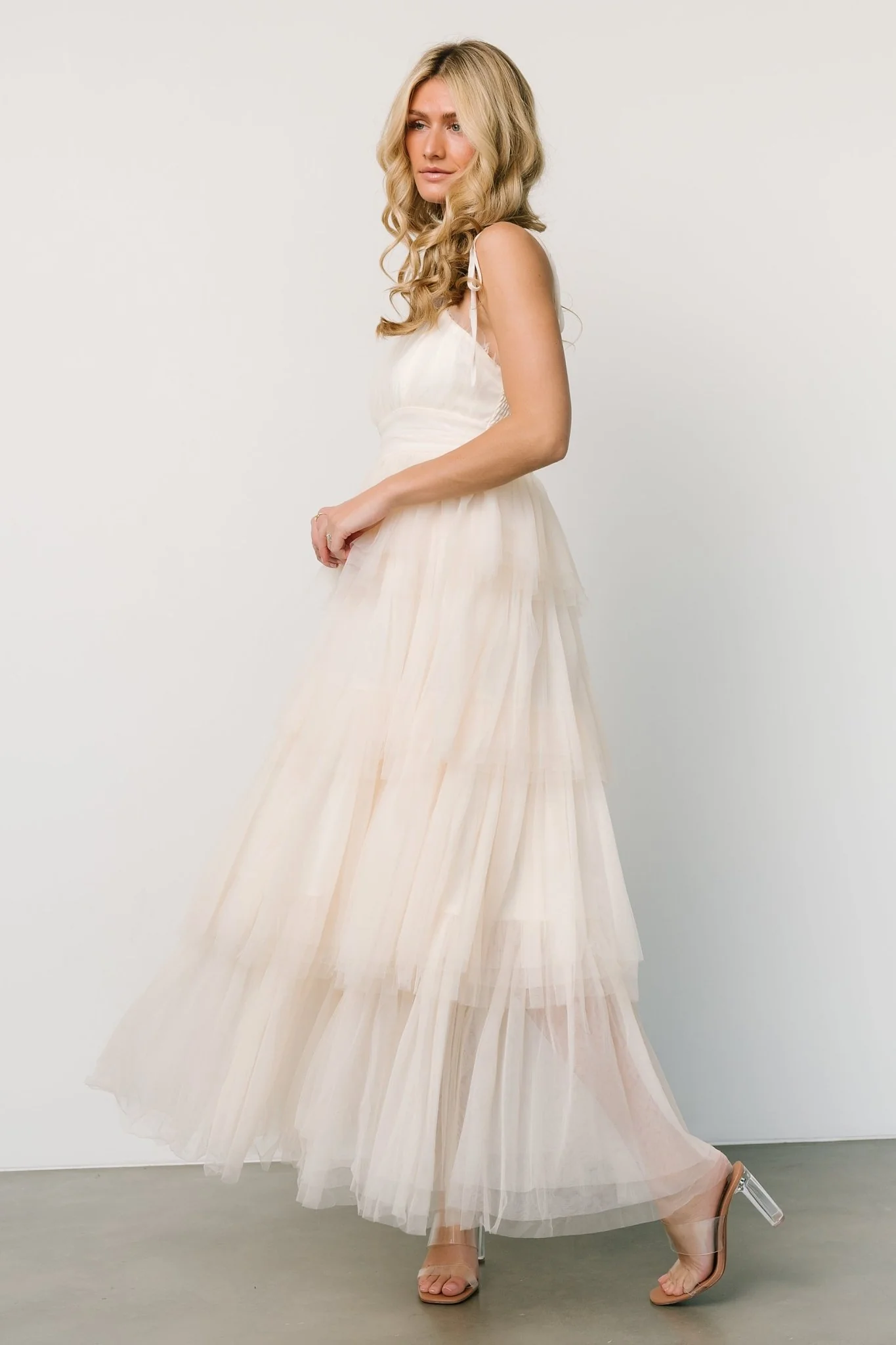 Alora Tulle Tiered Maxi Dress | Cream - Vlounger