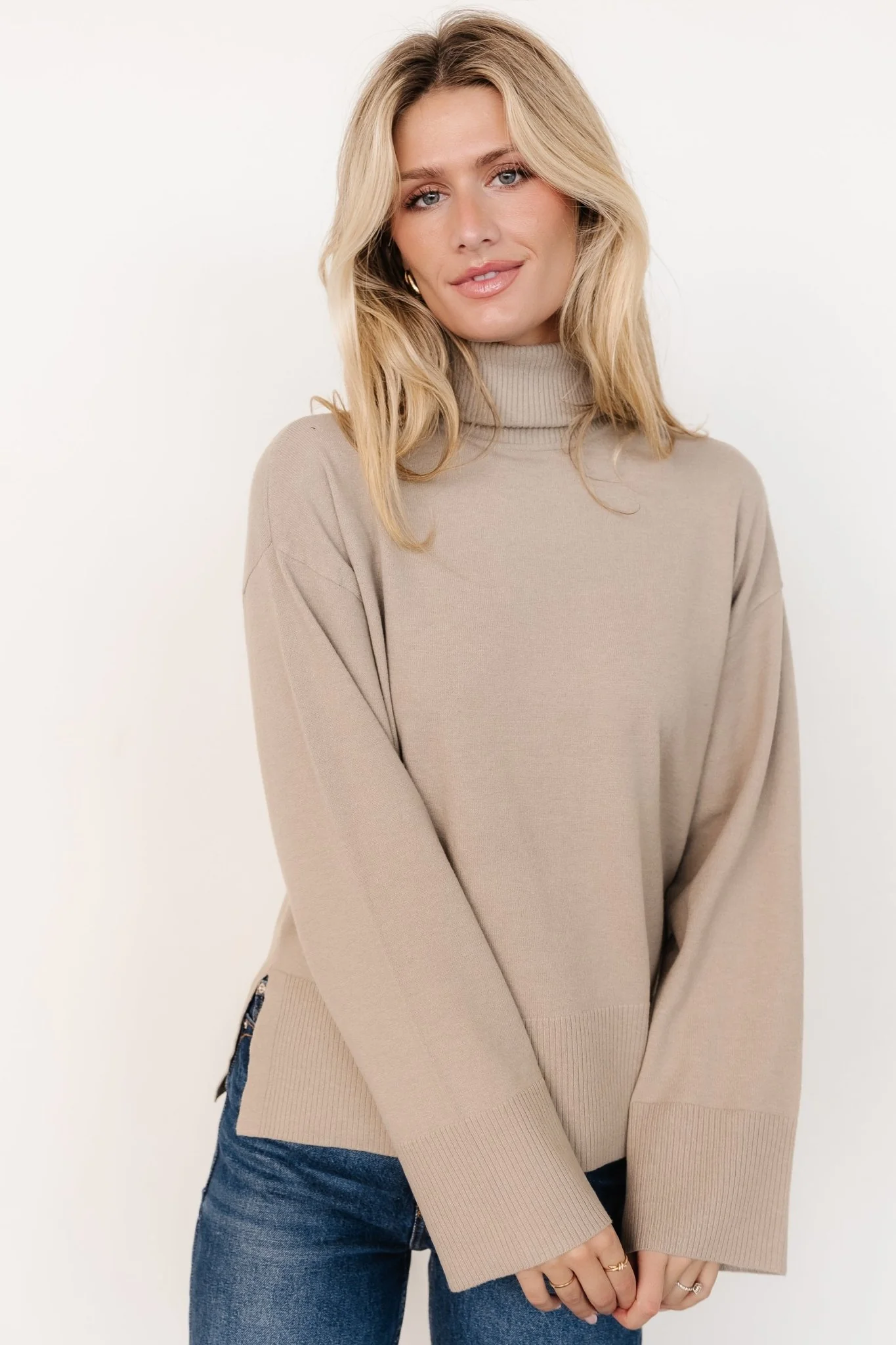 Irene Turtleneck Sweater Top | Stone - Vlounger