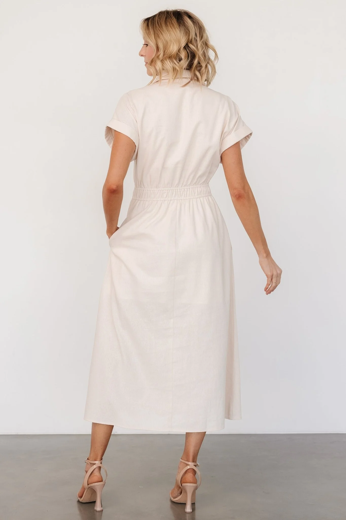 Larah Button Dress | Natural - Vlounger