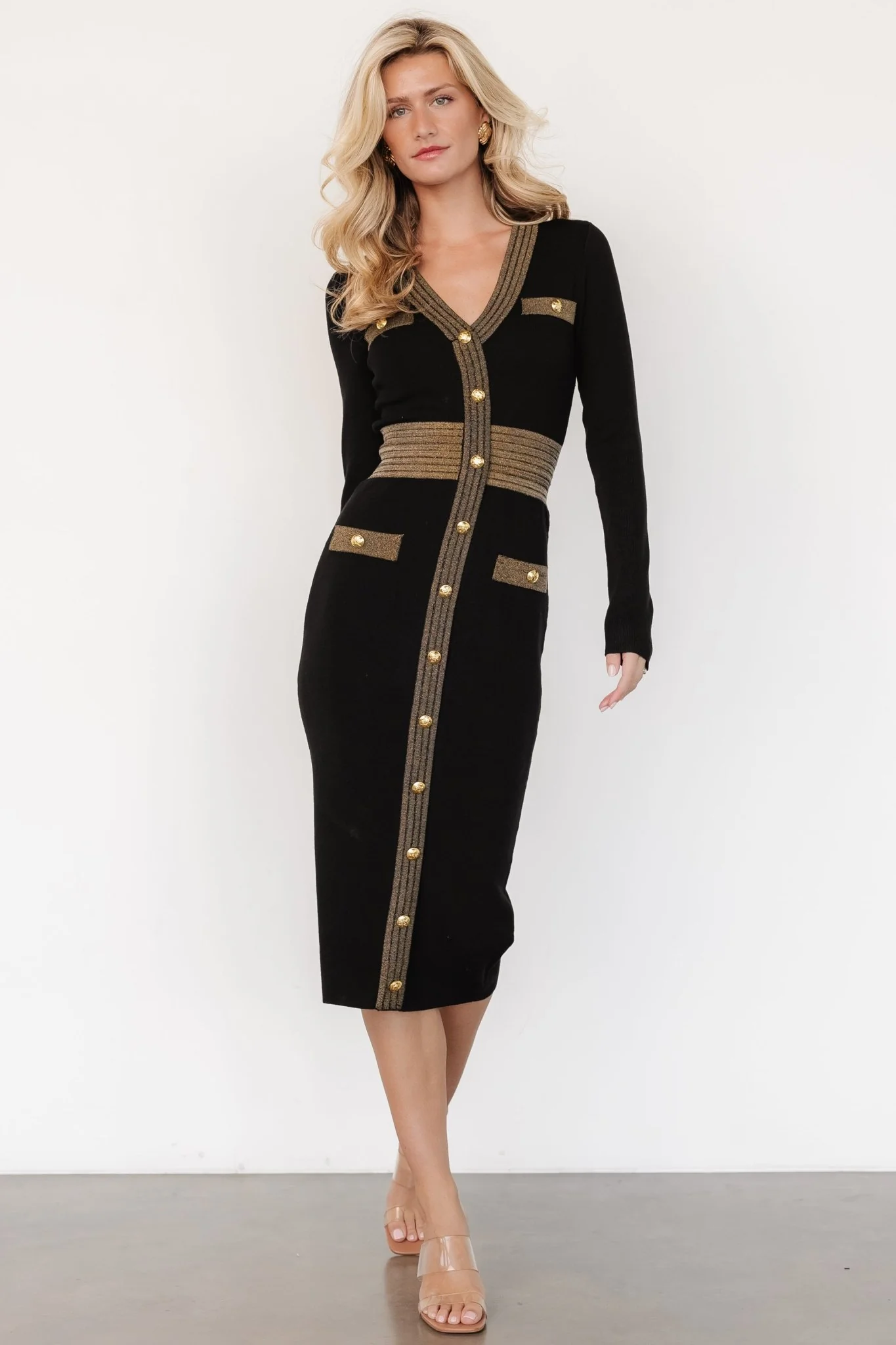Birgitta Ribbed Sweater Dress | Black + Gold - Vlounger