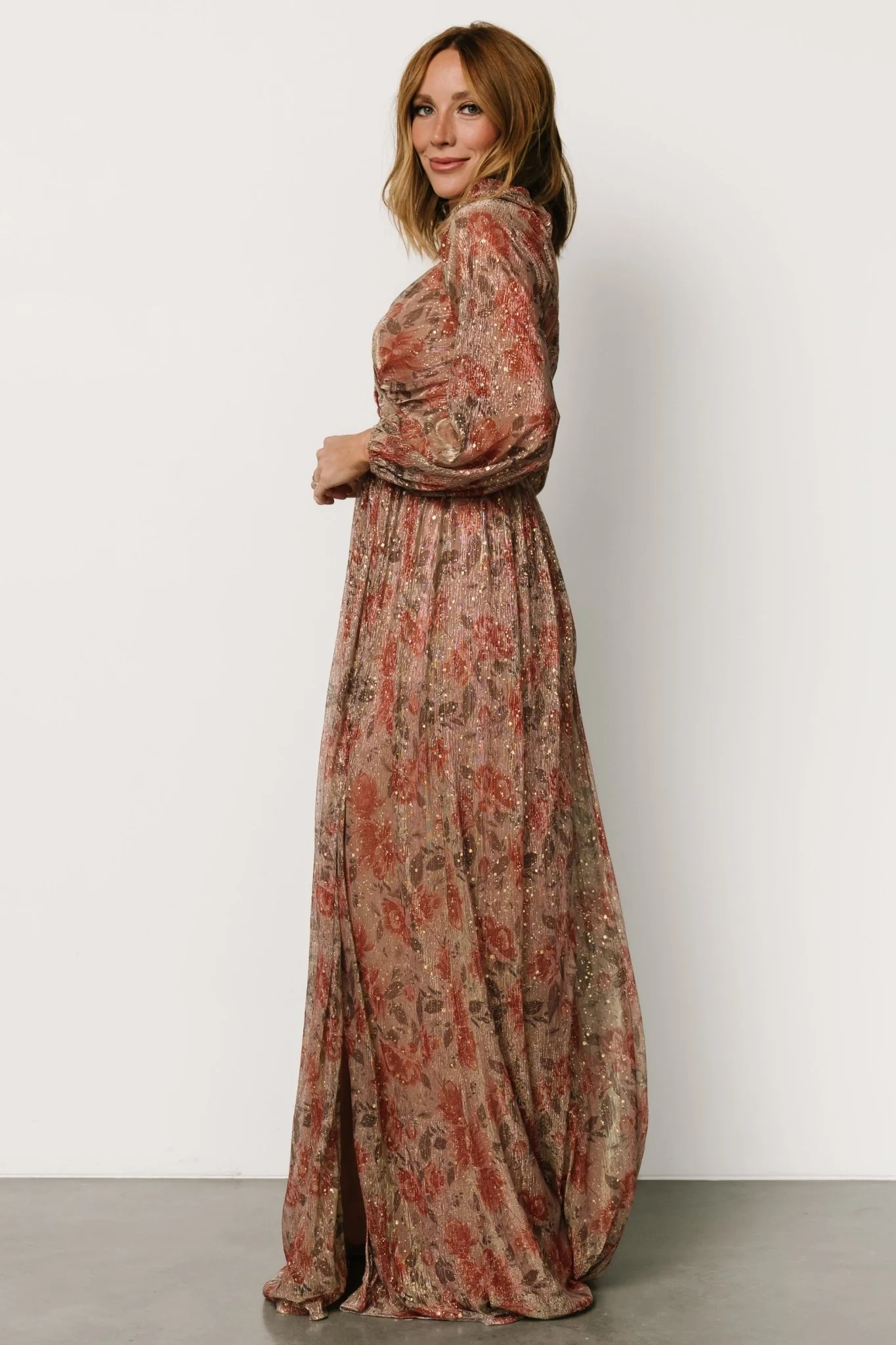 Kirsi Maxi Dress | Rose Floral - Vlounger