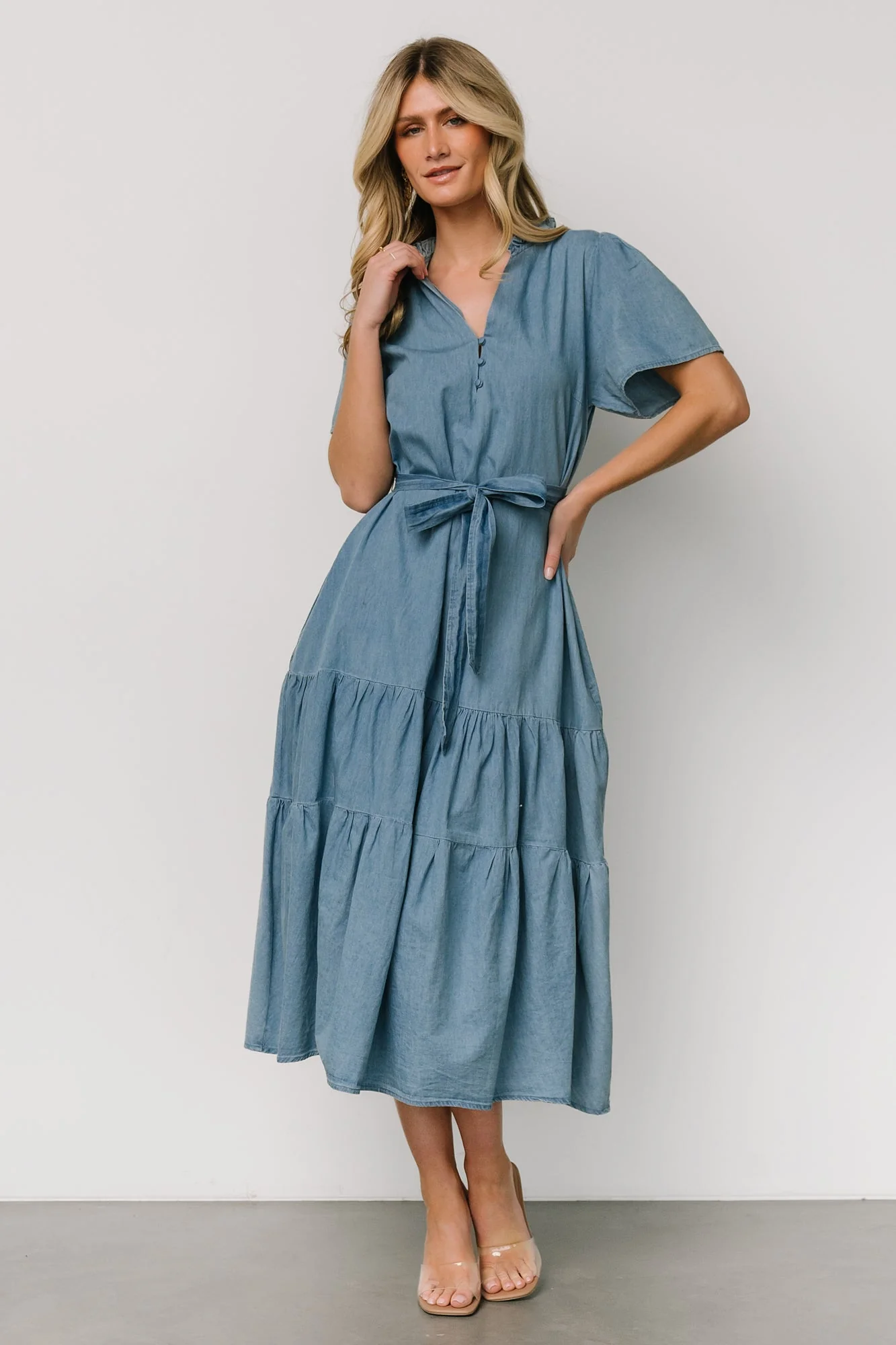 Lisa Midi Dress | Chambray - Vlounger