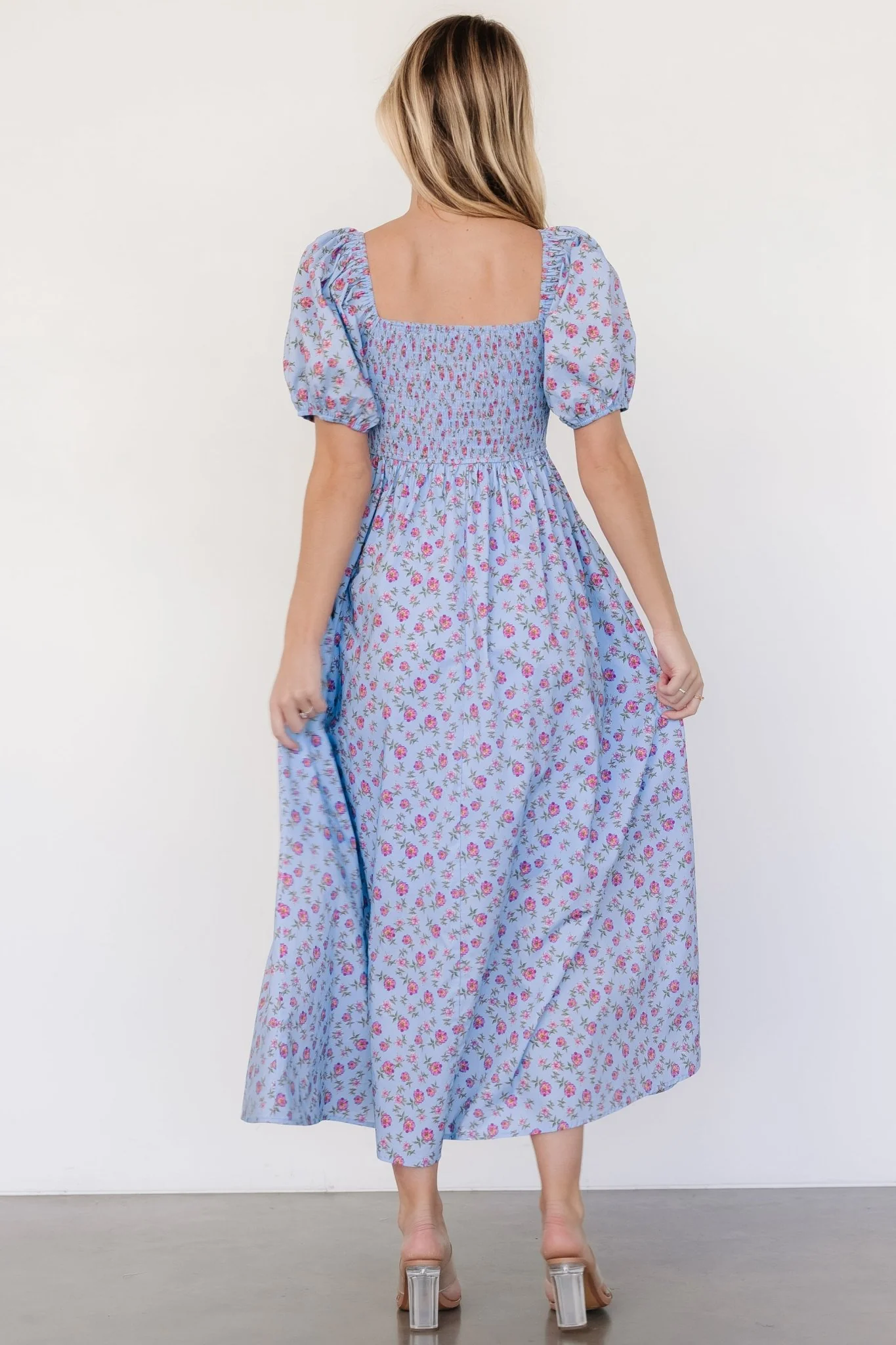 Haddie Smocked Midi Dress | Light Blue + Rose Floral - Vlounger
