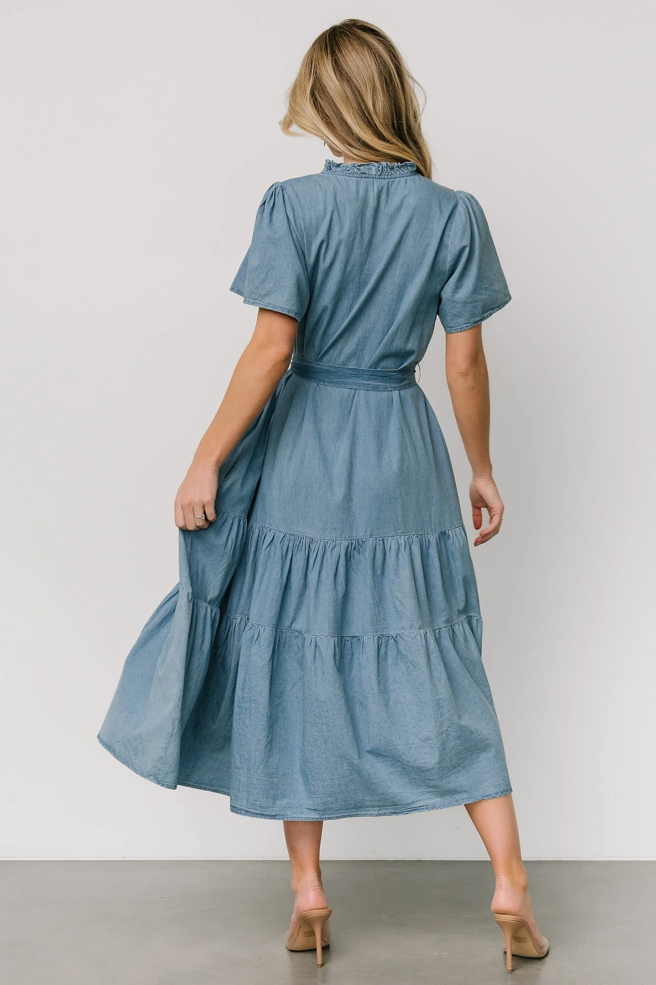Lisa Midi Dress | Chambray - Vlounger
