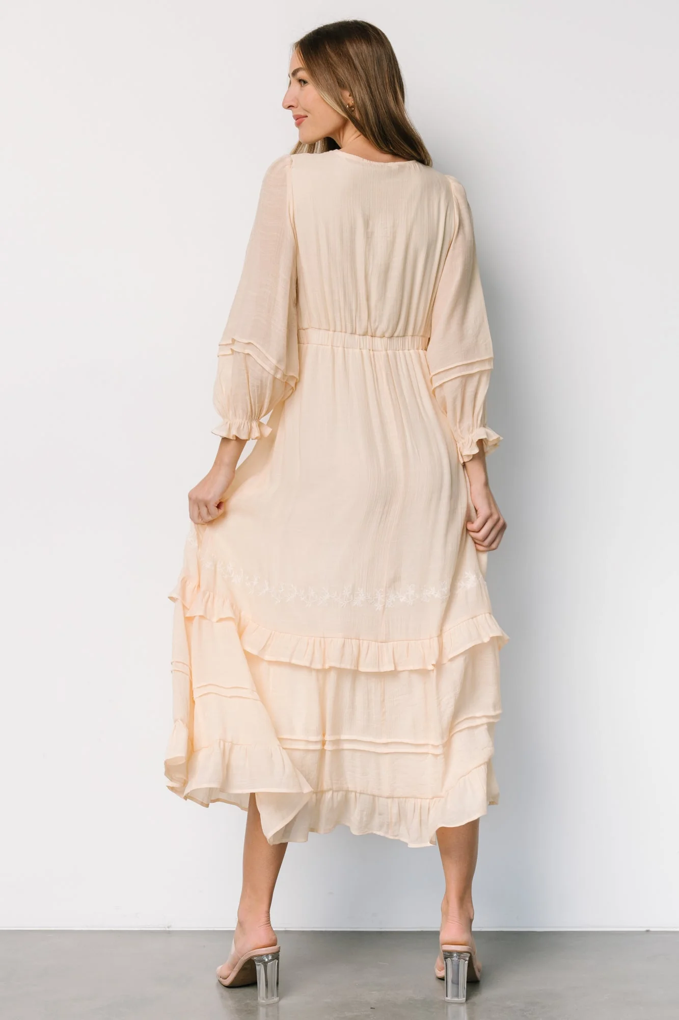 Amberlee Embroidered Dress | Cream - Vlounger