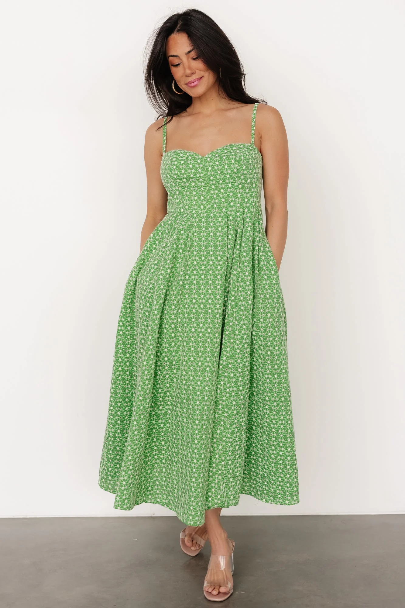 Gracelyn Embroidered Sweetheart Dress | Green Floral - Vlounger