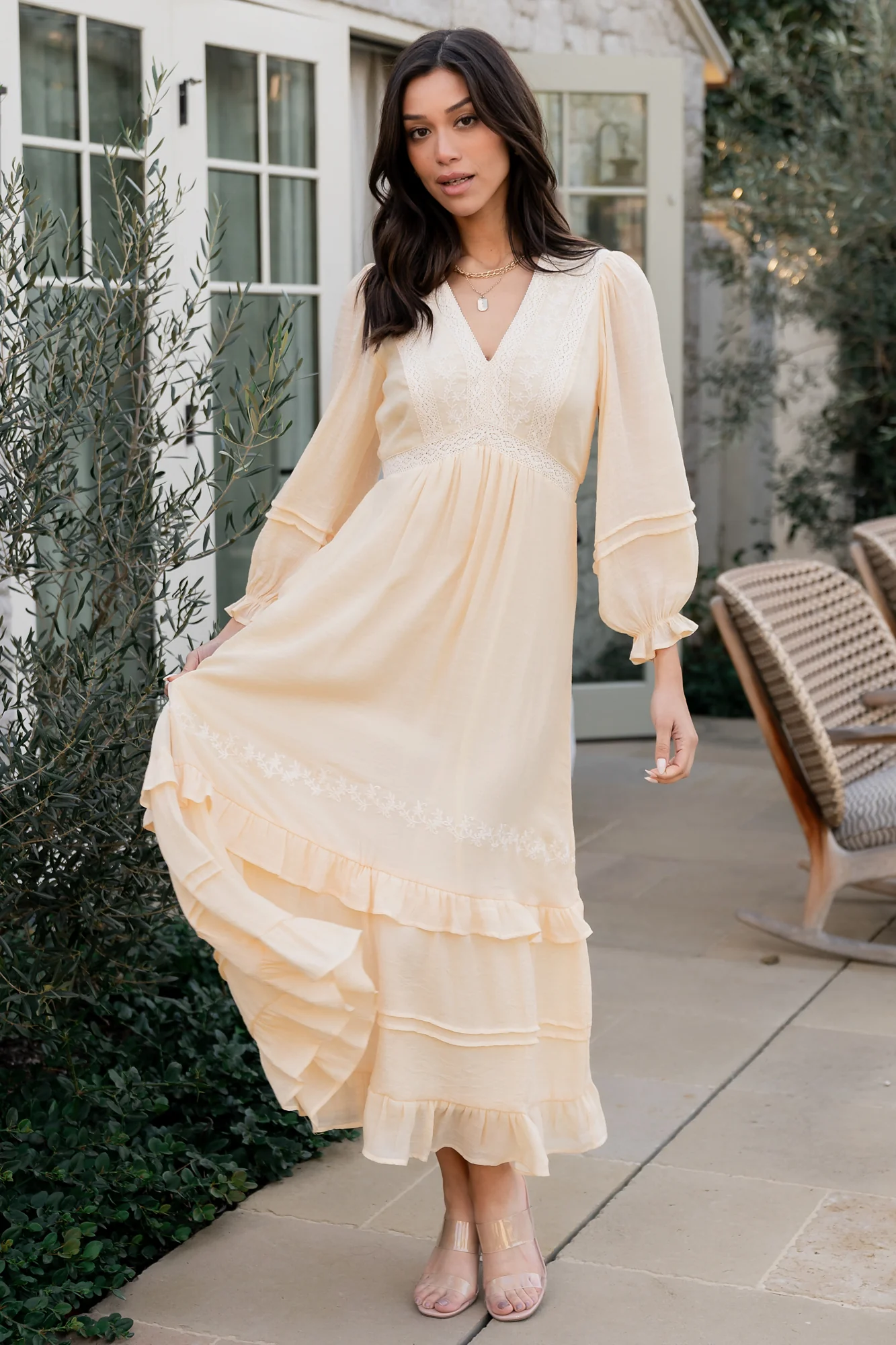Amberlee Embroidered Dress | Cream - Vlounger