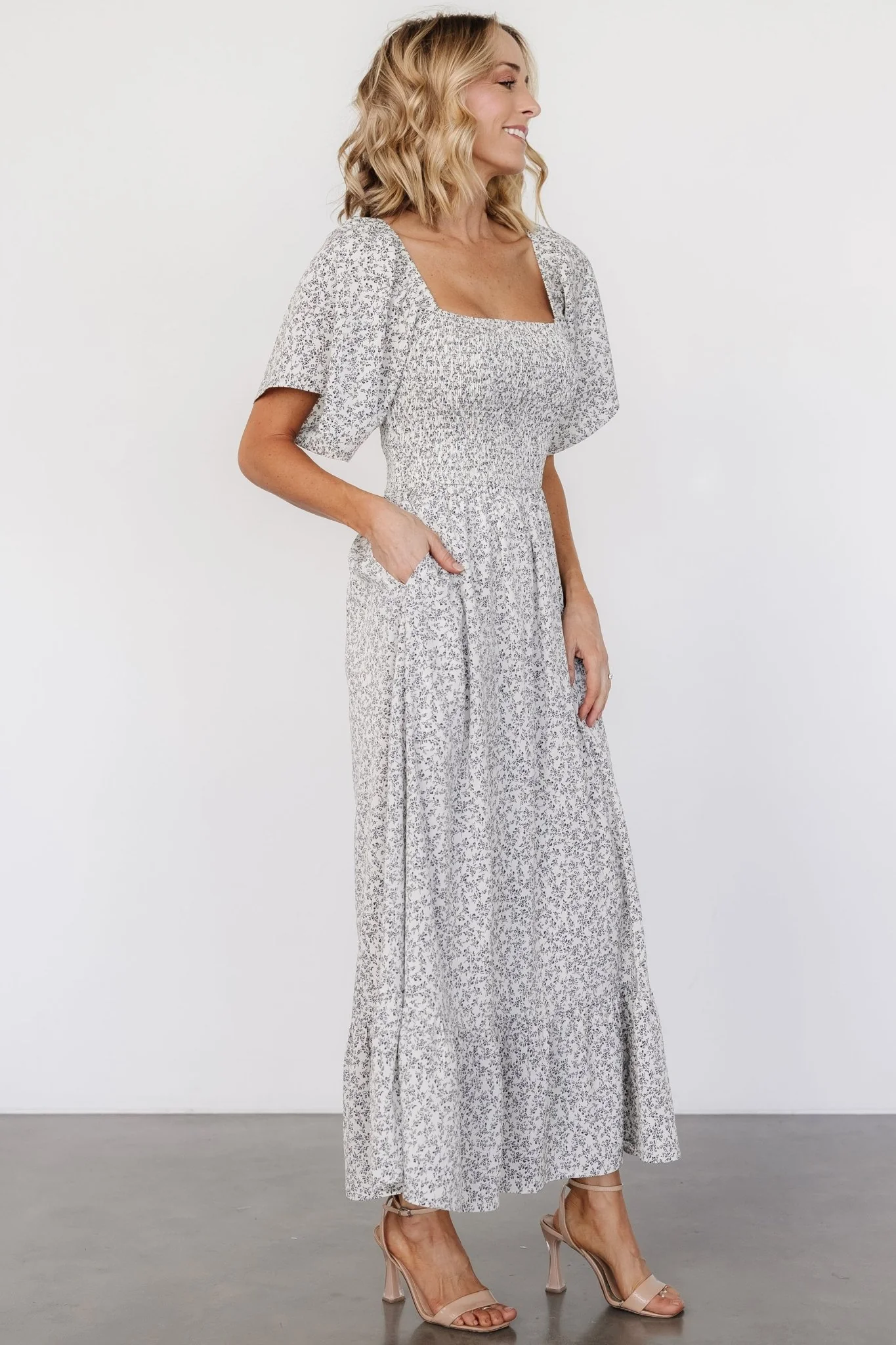 Cassis Smocked Midi Dress | Ivory + Black Floral - Vlounger