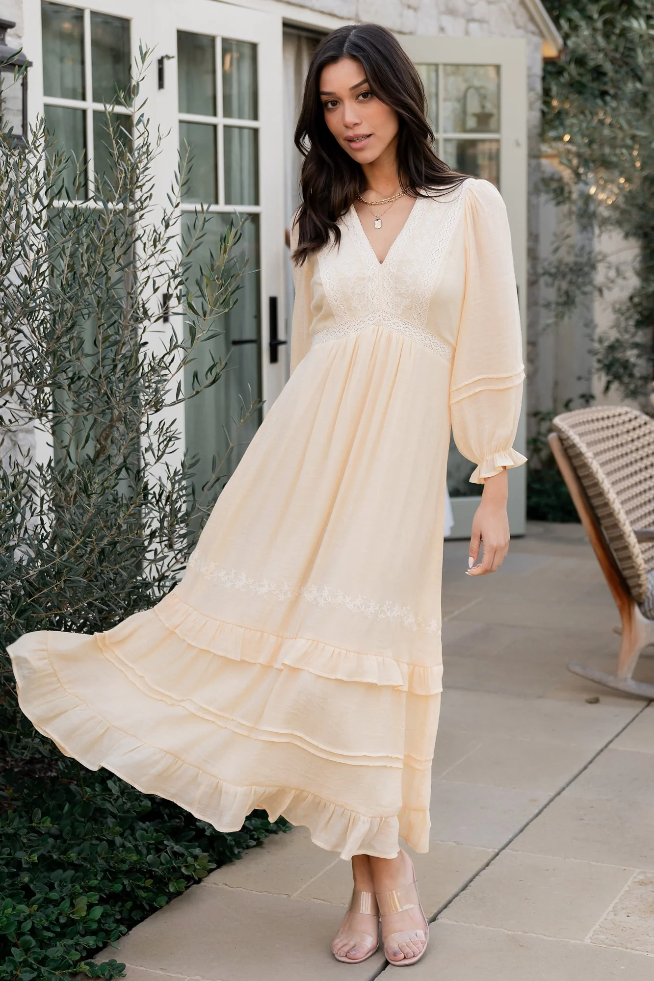 Amberlee Embroidered Dress | Cream - Vlounger