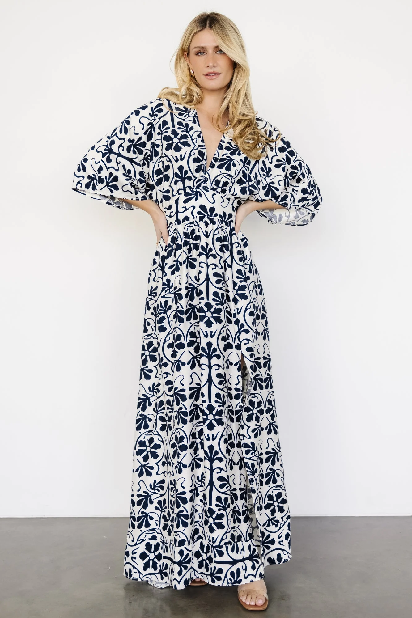 Juna Kimono Maxi Dress | Navy Print - Vlounger