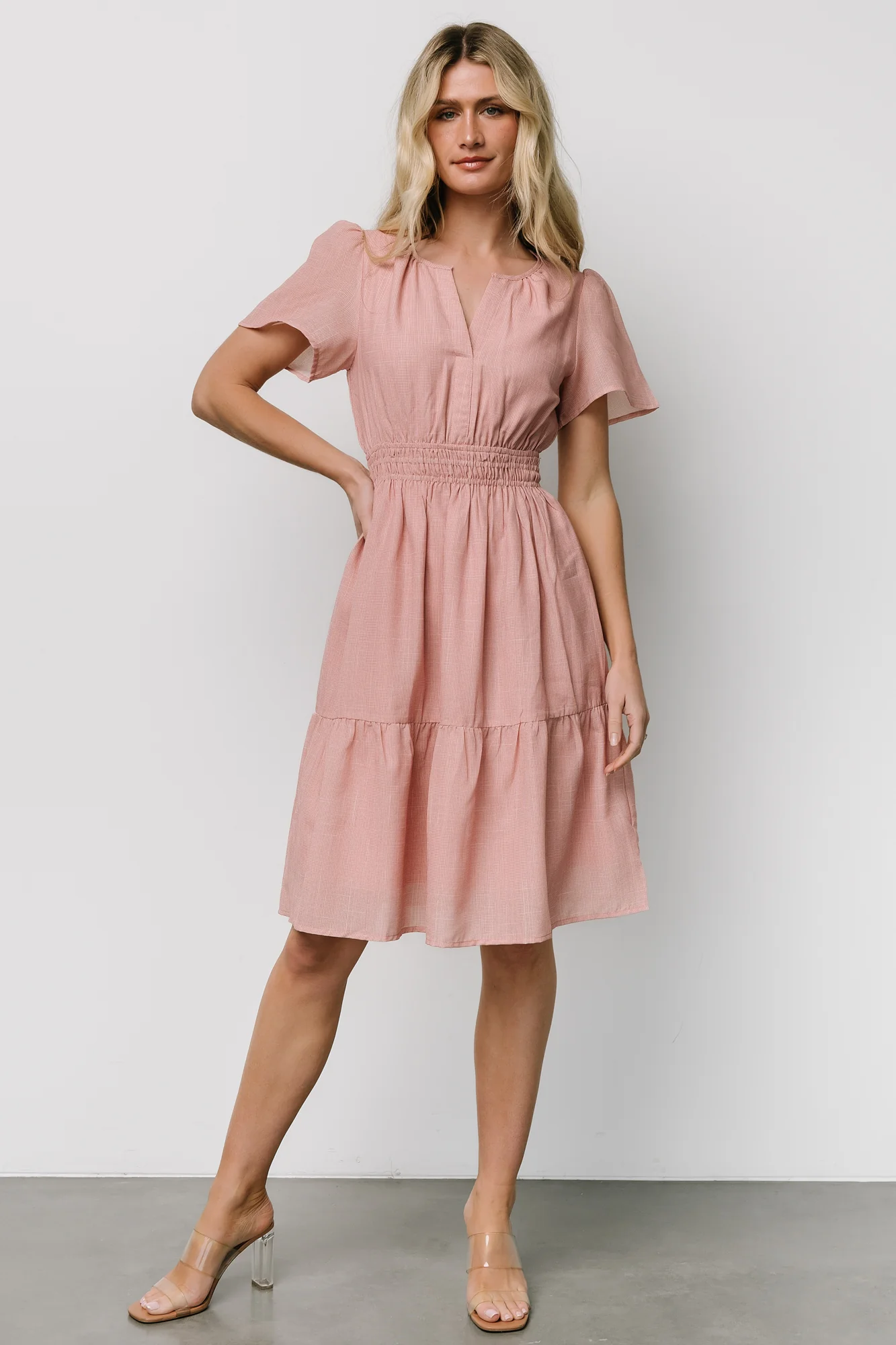 Dita Short Dress | Blush - Vlounger