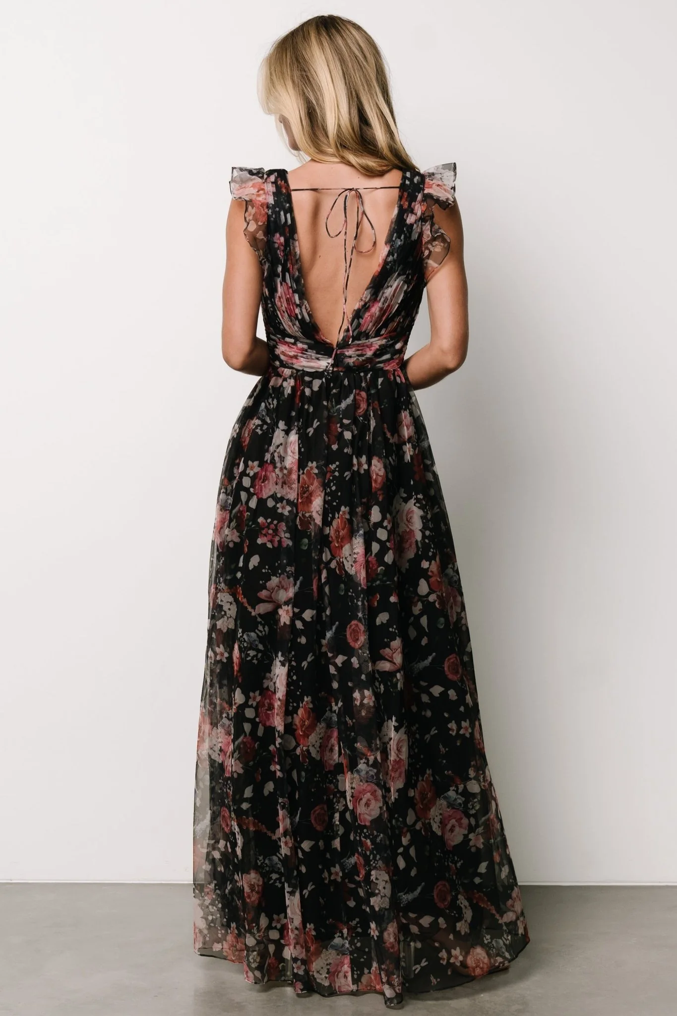 Dimitra Maxi Dress | Black Floral - Vlounger