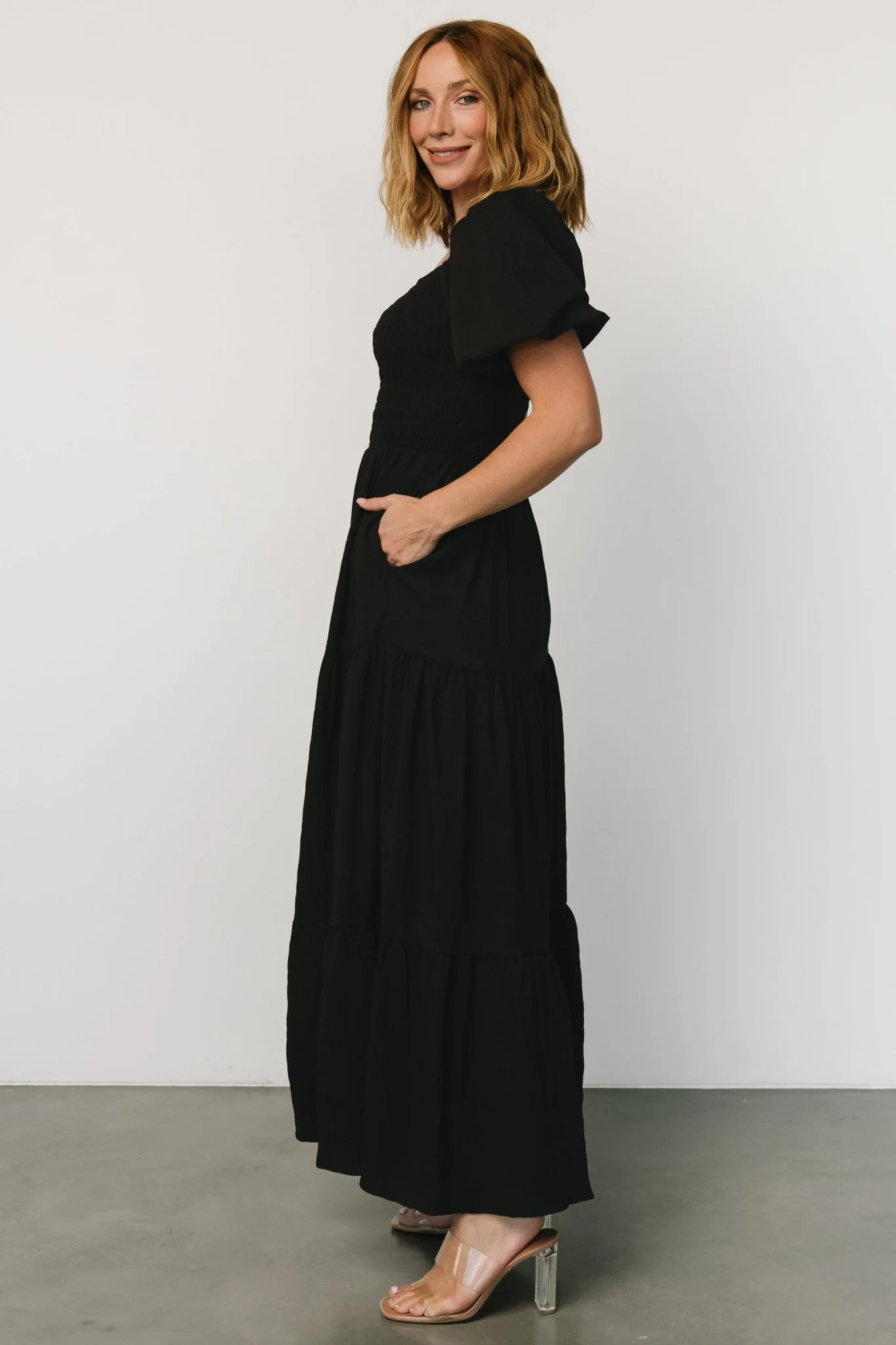 Amaya Smocked Dress | Black - Vlounger