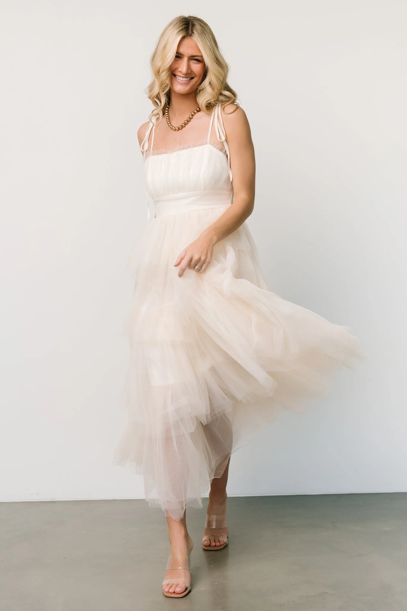 Alora Tulle Tiered Maxi Dress | Cream - Vlounger