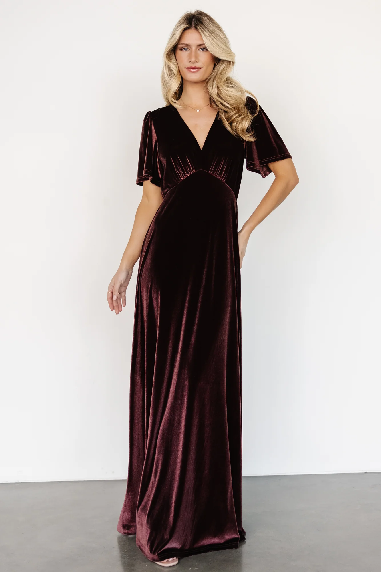 Vivian Velvet Maxi Dress | Clove - Vlounger