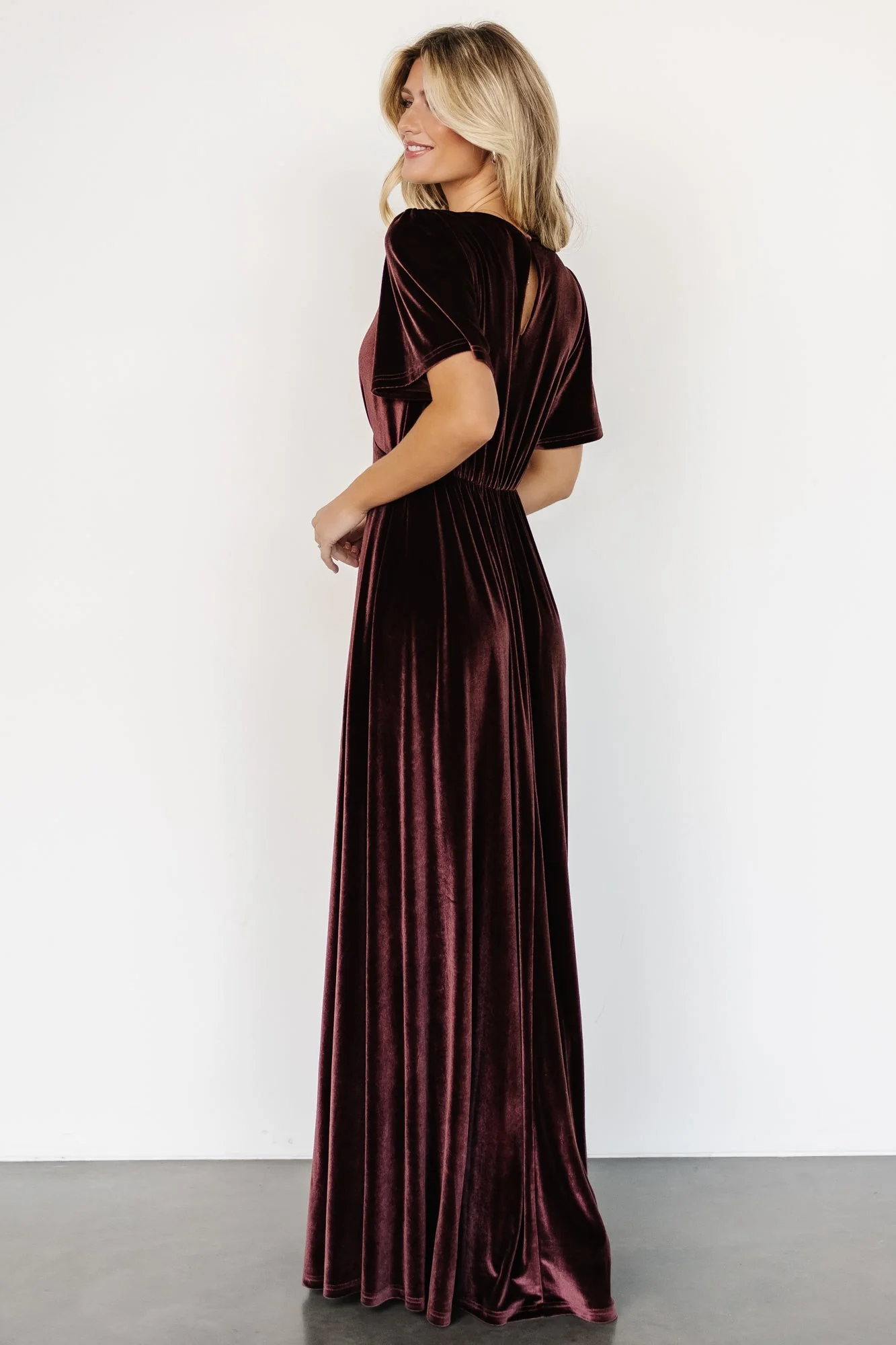 Vivian Velvet Maxi Dress | Clove - Vlounger
