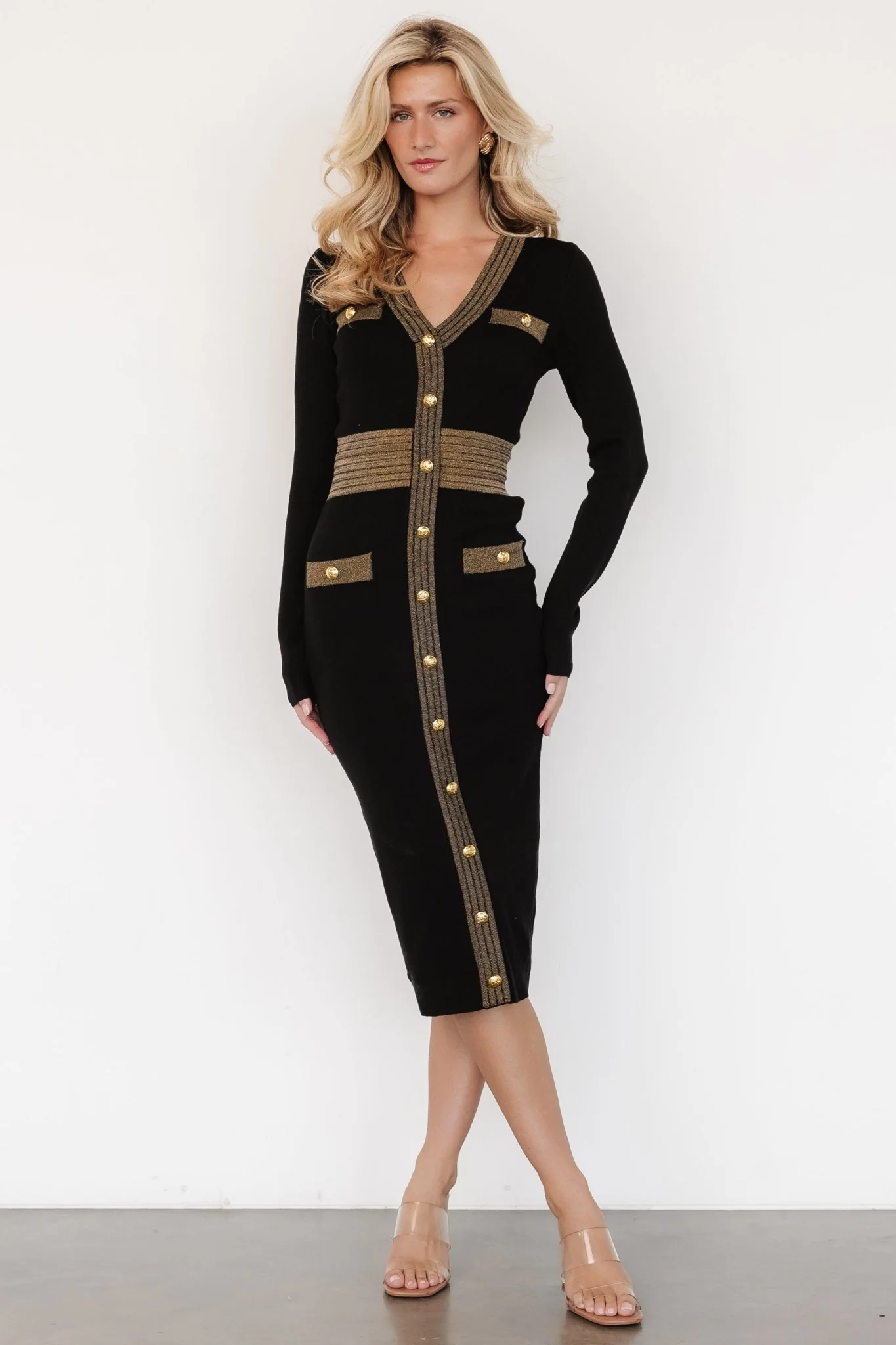 Birgitta Ribbed Sweater Dress | Black + Gold - Vlounger