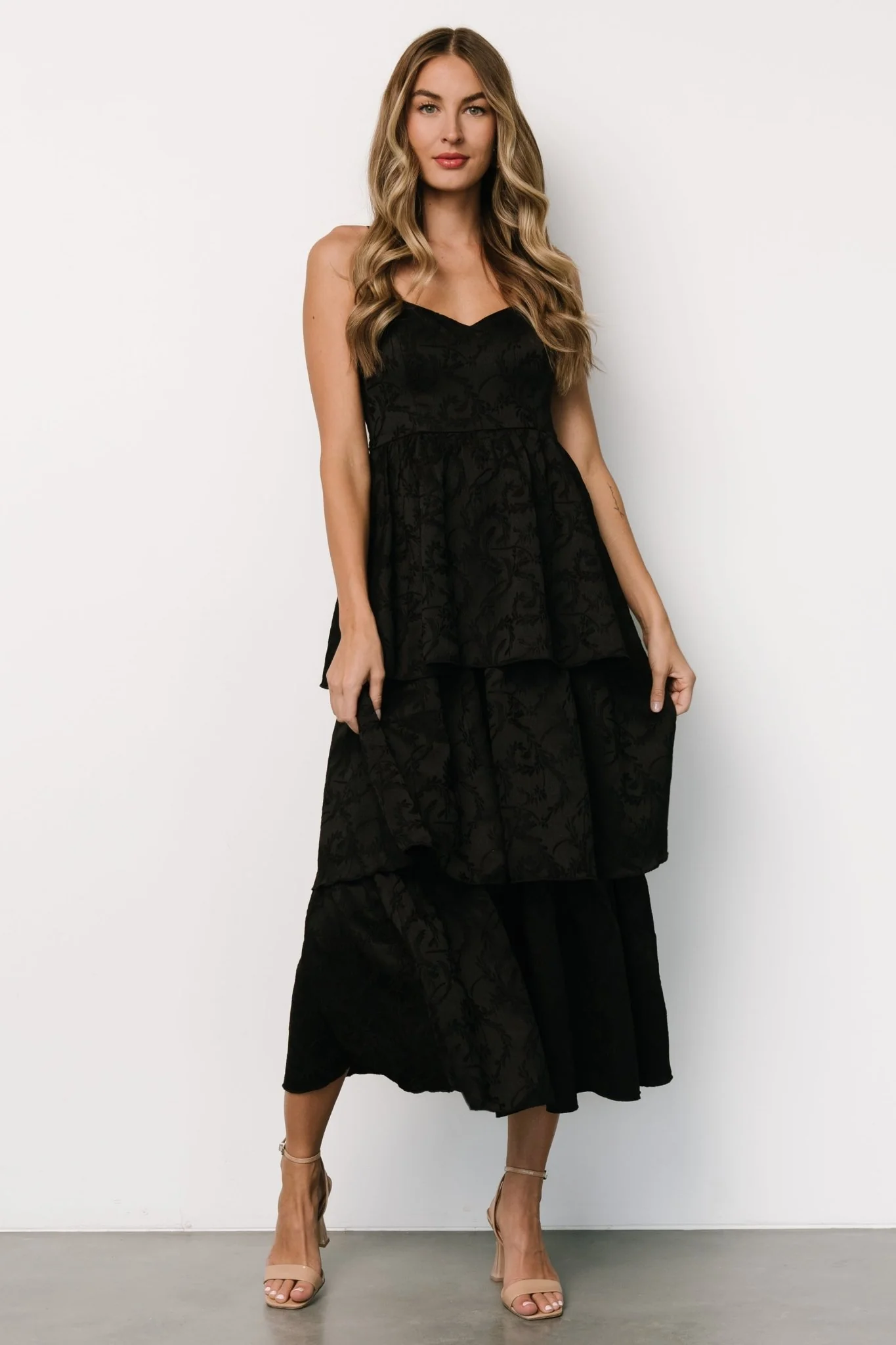 Violetta Embossed Tiered Dress | Black - Vlounger