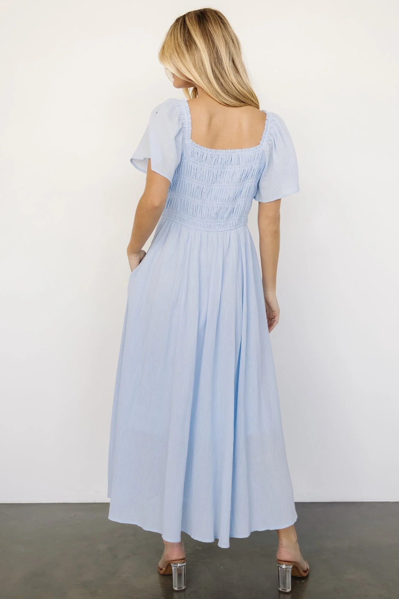McKay Maxi Dress | Light Blue - Vlounger