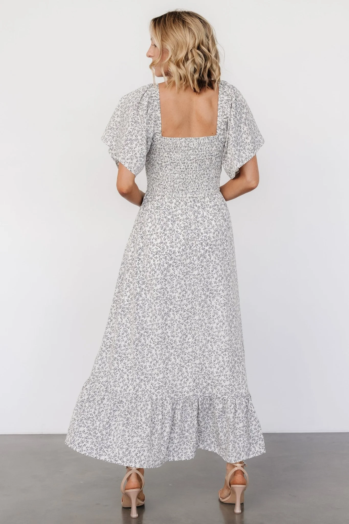 Cassis Smocked Midi Dress | Ivory + Black Floral - Vlounger