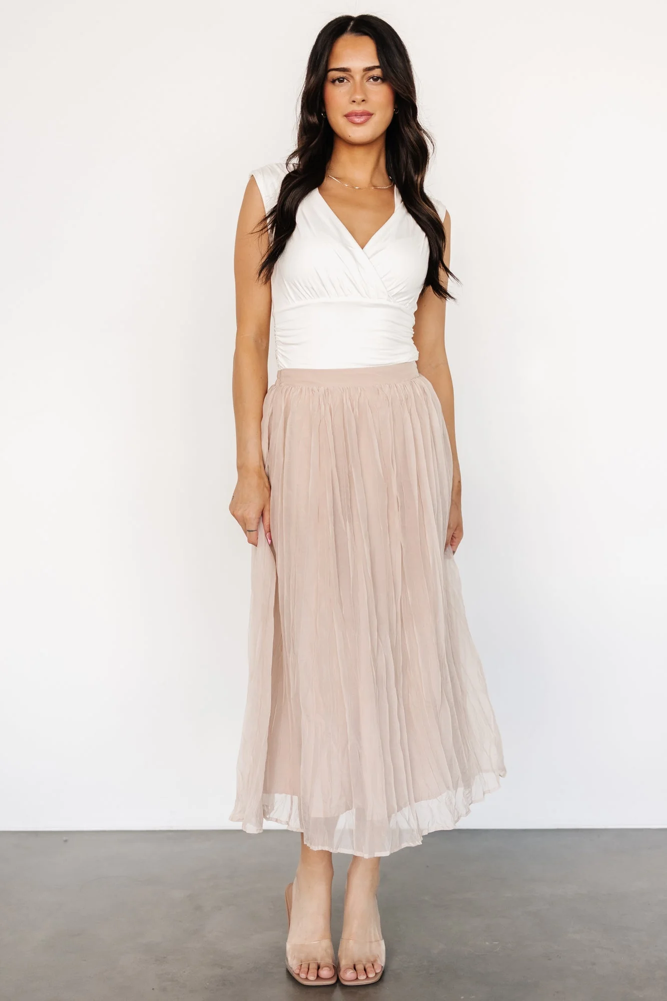 Cyra Midi Skirt | Natural - Vlounger