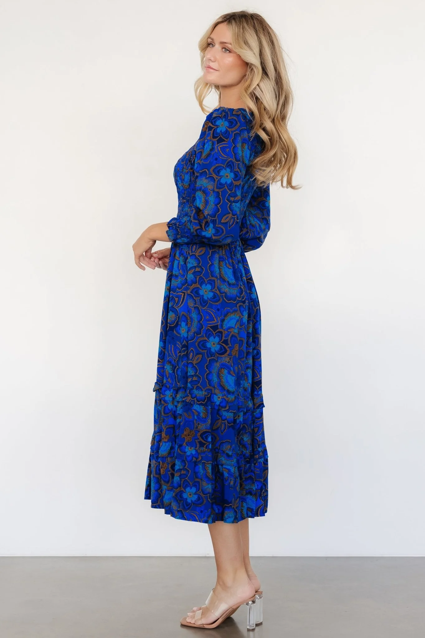 Andersen Smocked Midi Dress | Cobalt Floral - Vlounger
