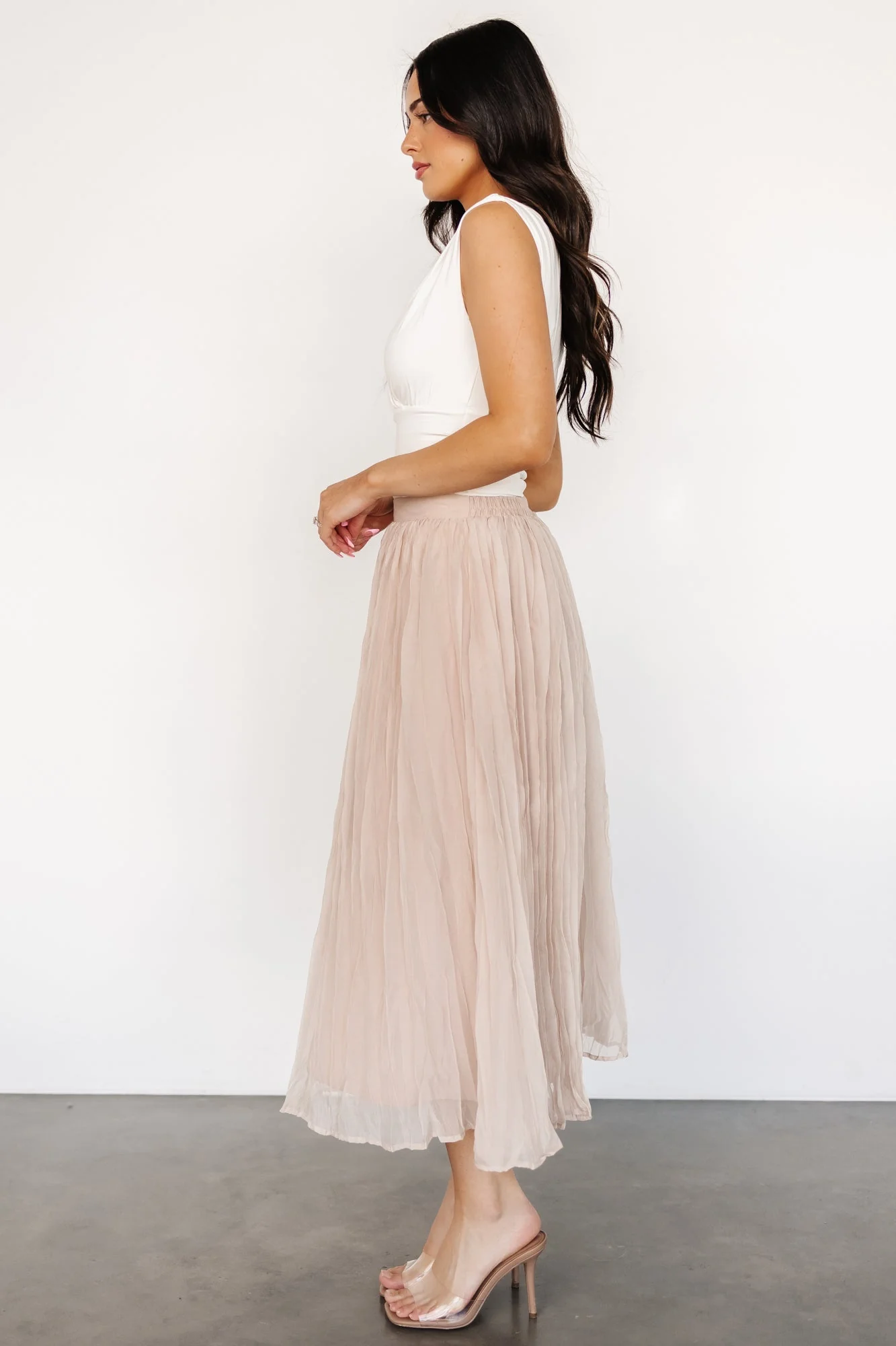 Cyra Midi Skirt | Natural - Vlounger