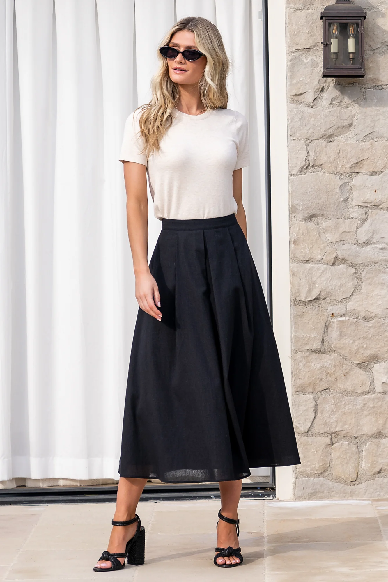 Katie Pleated Midi Skirt | Black - Vlounger