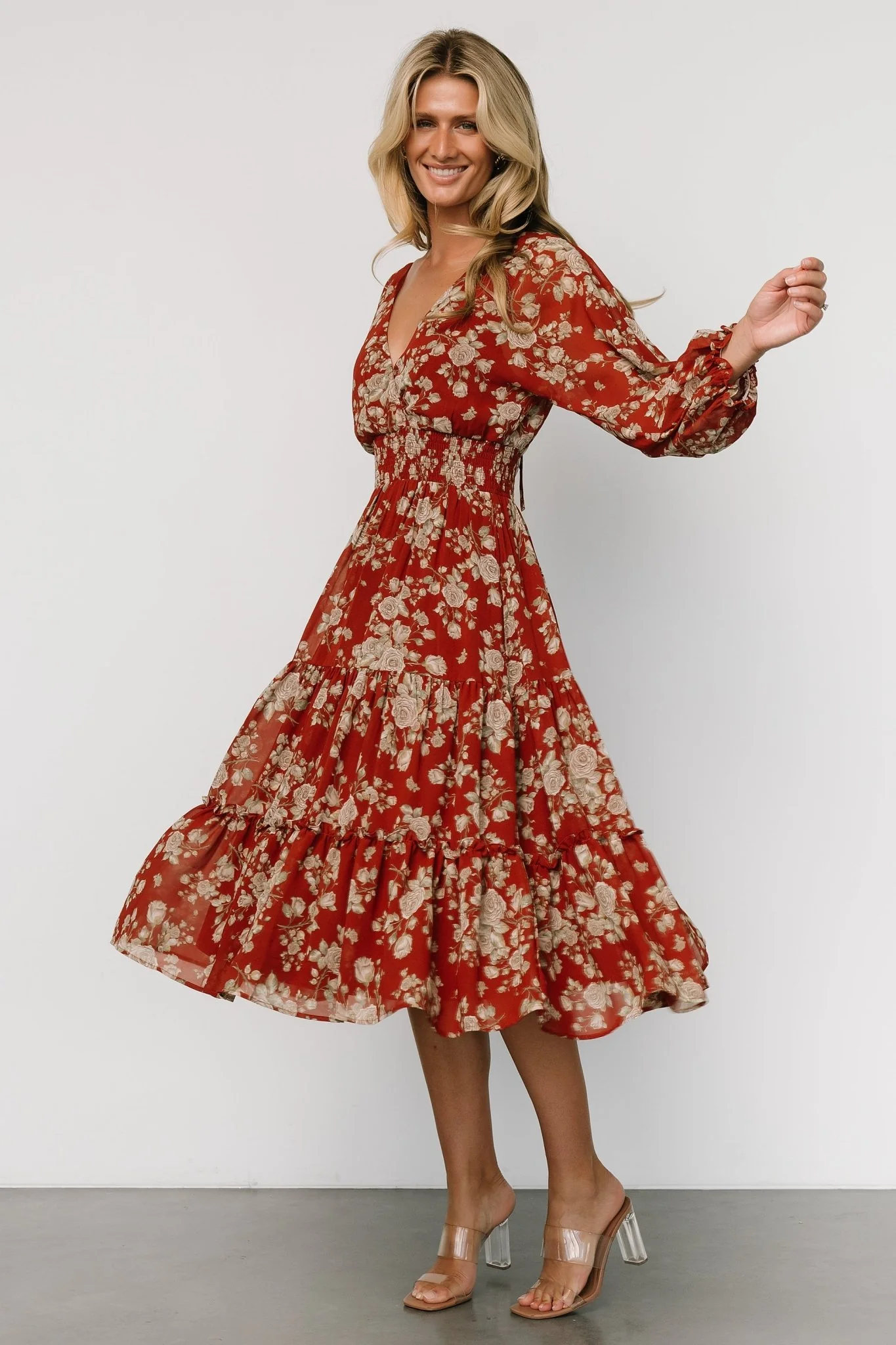 Coventry Tiered Midi Dress | Rust Floral - Vlounger