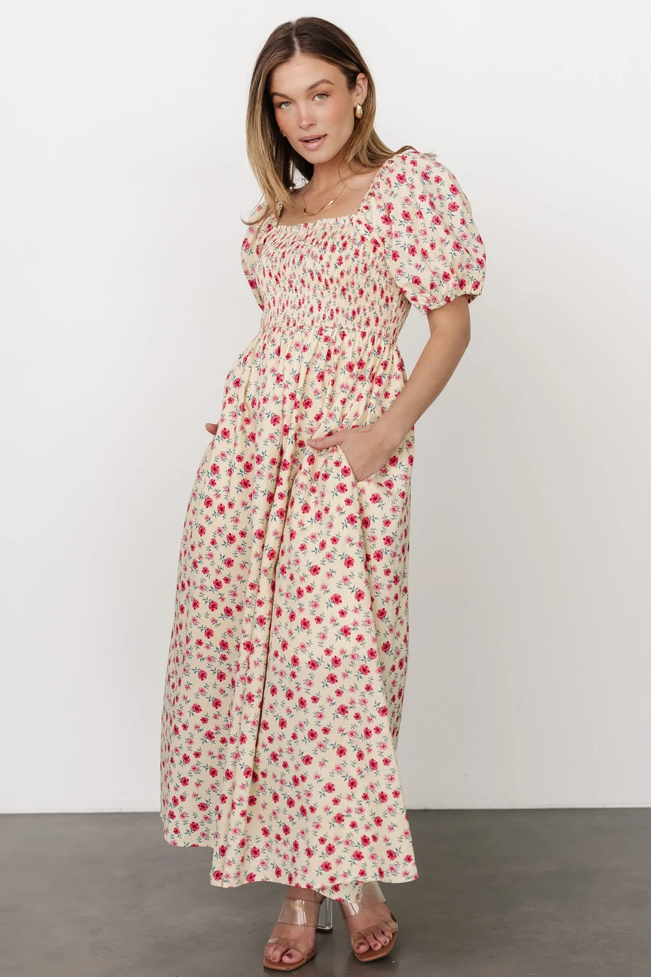 Haddie Smocked Midi Dress | Cream + Rose Floral - Vlounger