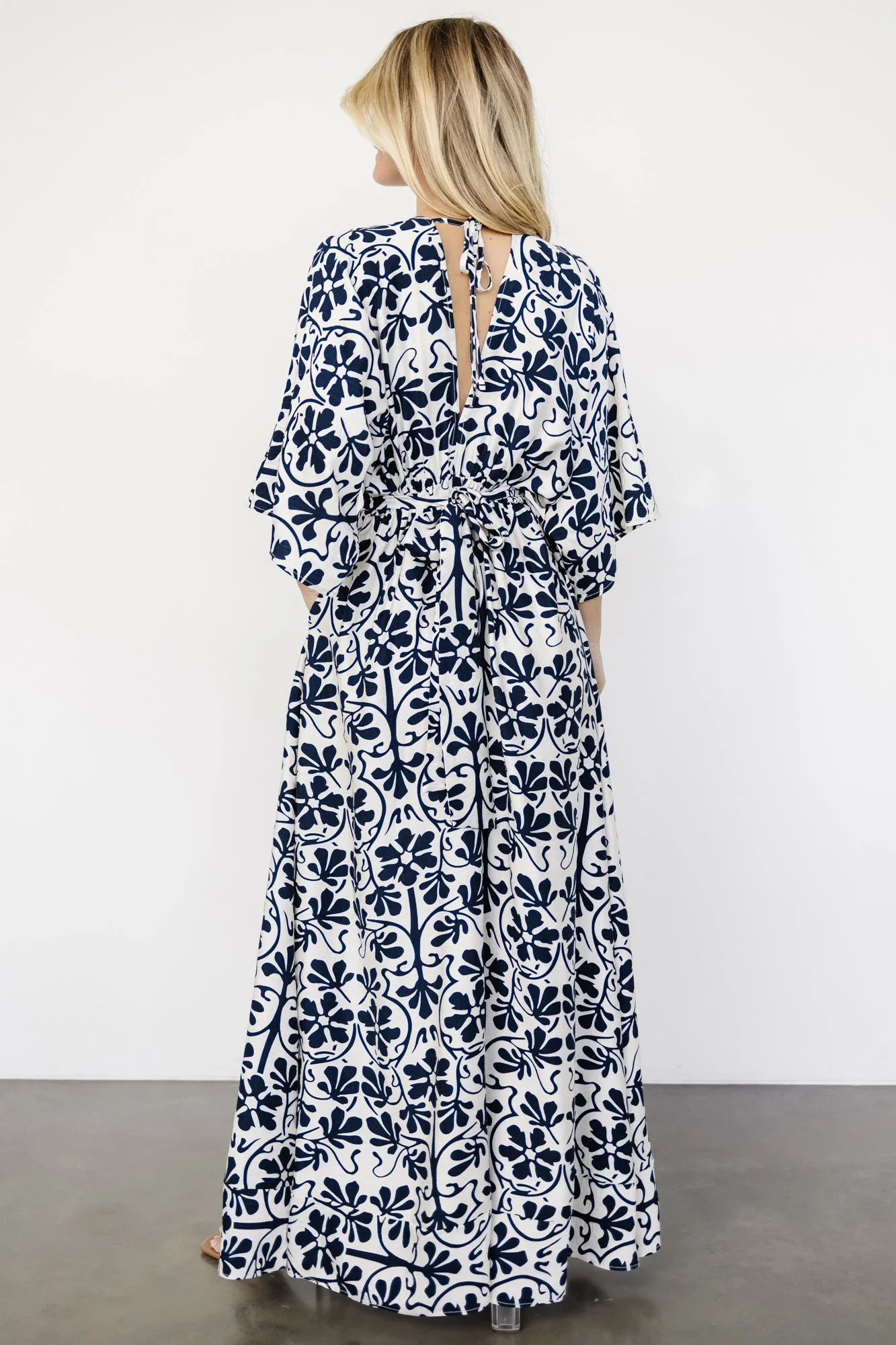 Juna Kimono Maxi Dress | Navy Print - Vlounger