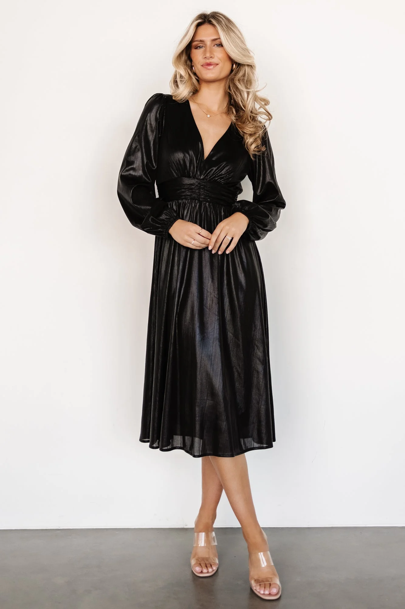 Aisha Shimmer Dress | Black - Vlounger