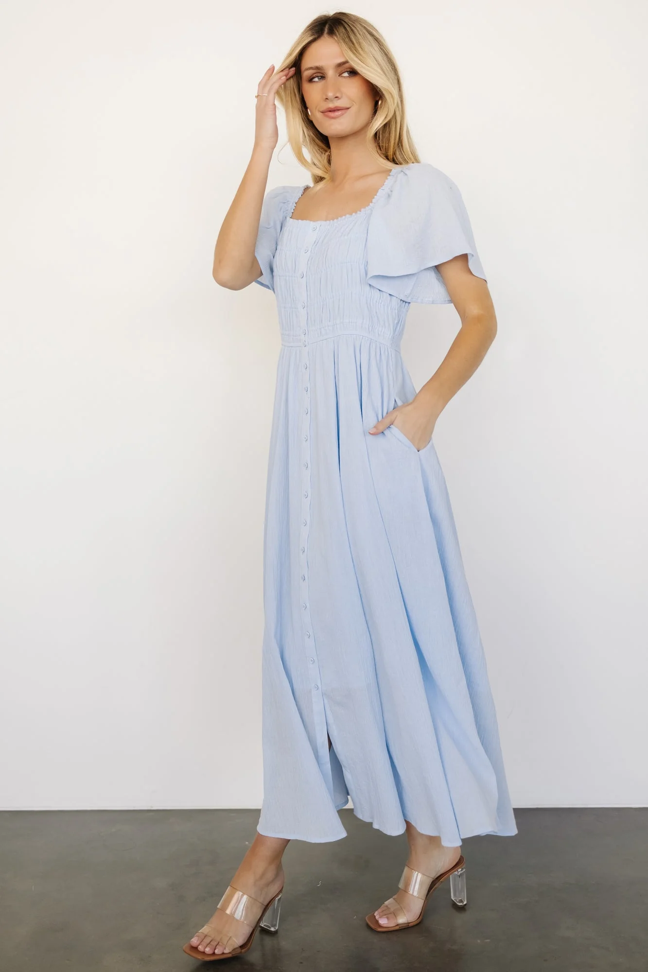 McKay Maxi Dress | Light Blue - Vlounger
